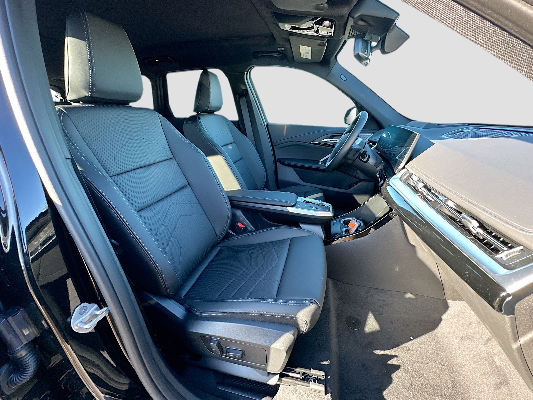 New 2026 BMW X1 xDrive28i w/ Technology Package image 23