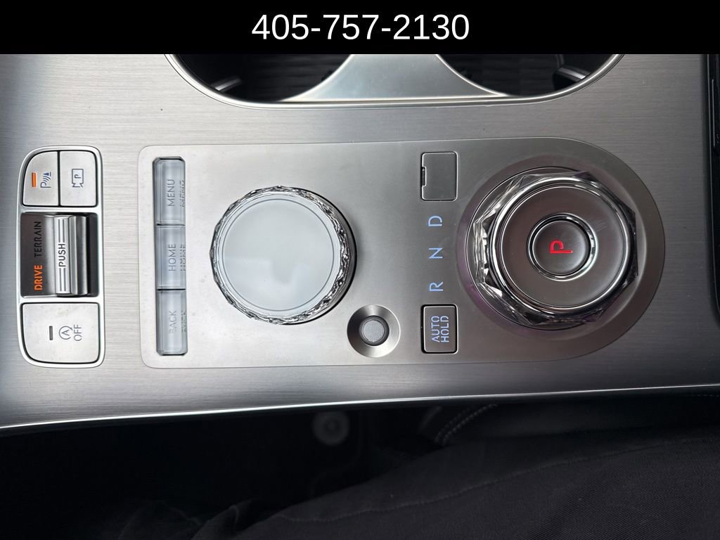 Certified 2026 Genesis GV70 2.5T Select image 23