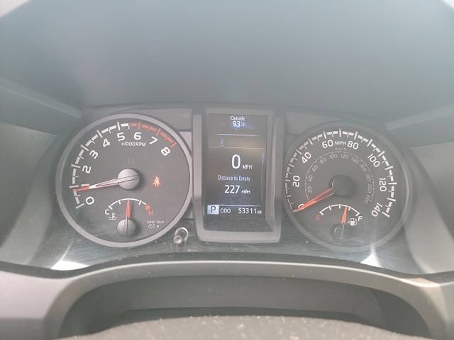 Used 2023 Toyota Tacoma SR w/ SR Convenience Package RWD image 14