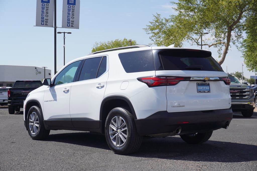 Certified 2023 Chevrolet Traverse LT image 3