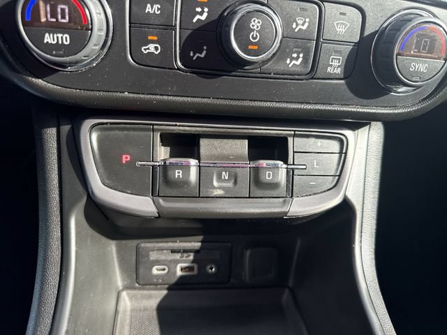 Used 2022 GMC Terrain AT4 w/ Infotainment Package II AWD/4WD image 16