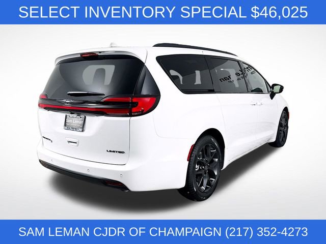 New 2026 Chrysler Pacifica Limited w/ S Appearance Package image 7