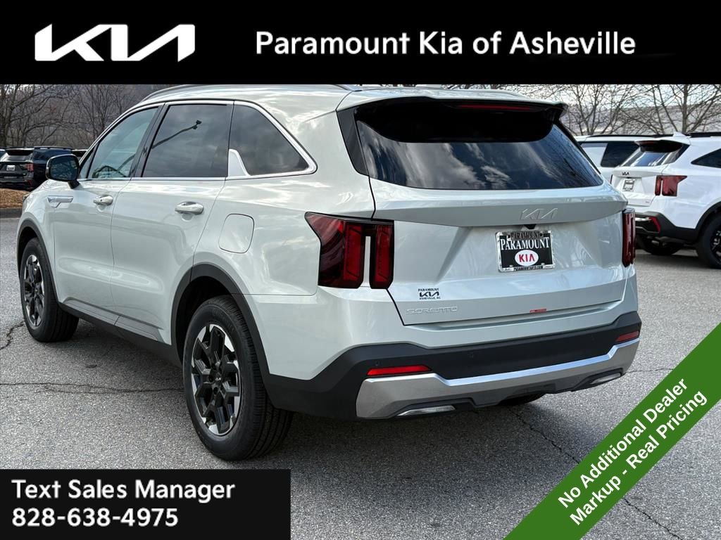 New 2026 Kia Sorento S image 4