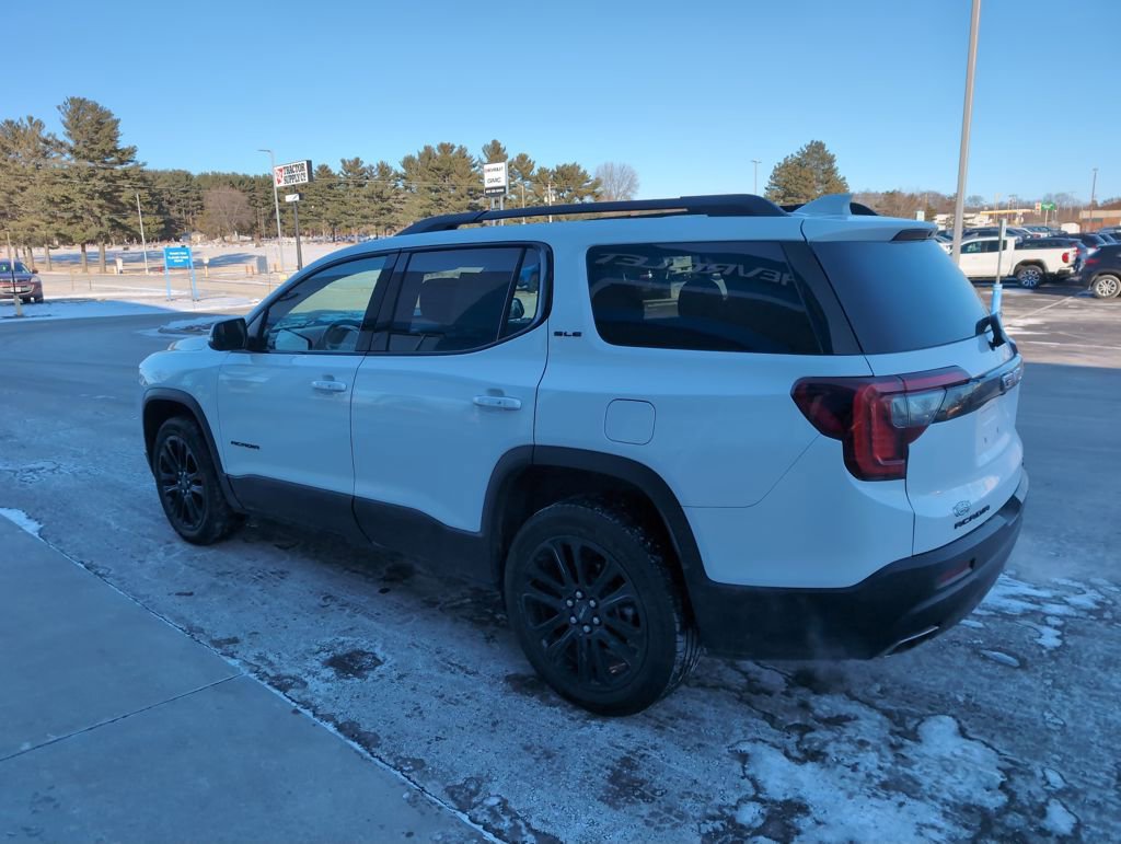 Used 2023 GMC Acadia SLE w/ Driver Convenience Package image 6