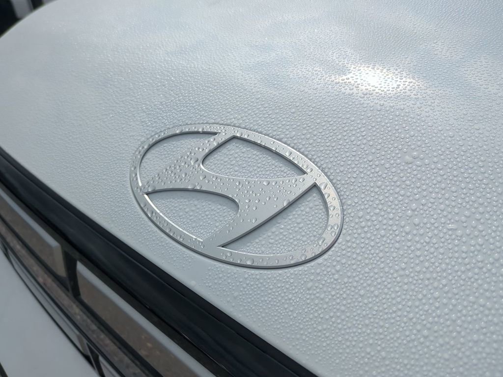 New 2026 Hyundai Santa Fe SE FWD image 13