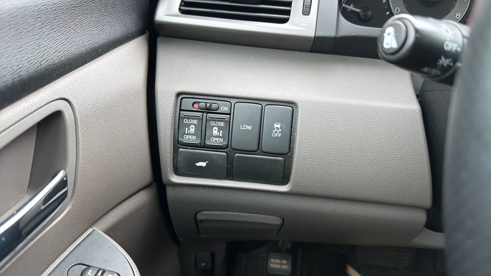Used 2016 Honda Odyssey EX-L image 17