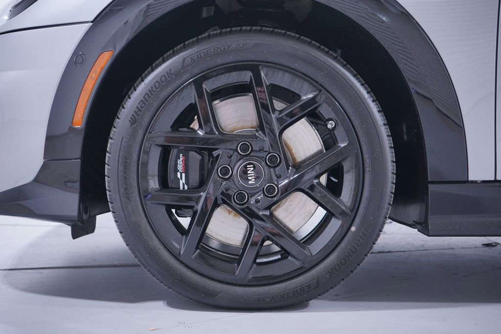 New 2026 MINI Cooper S image 2