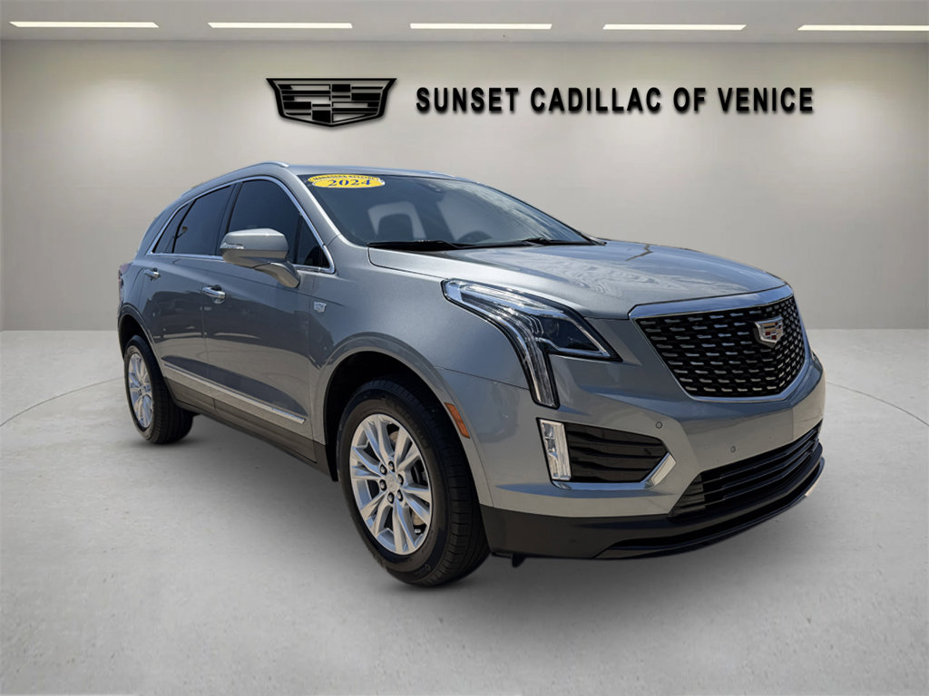 Used 2024 Cadillac XT5 Luxury FWD image 1