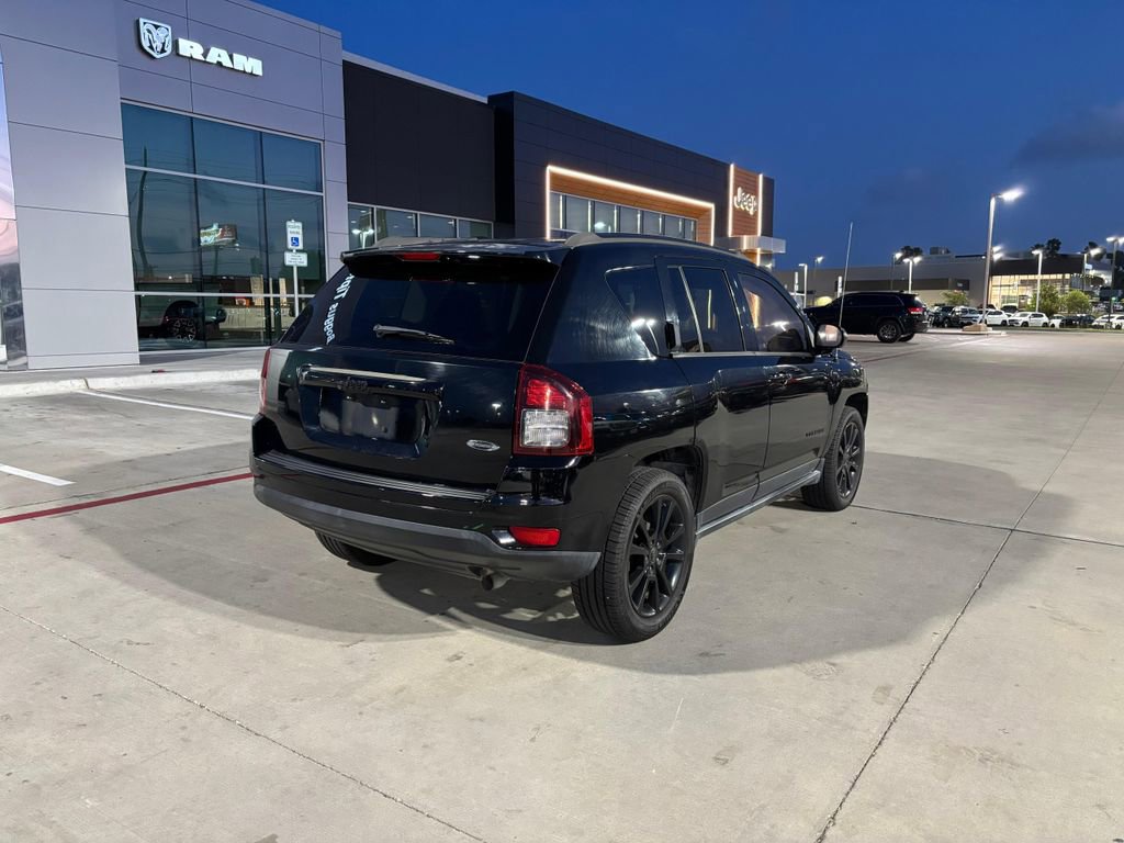 Used 2015 Jeep Compass Sport w/ Power Value Group image 3