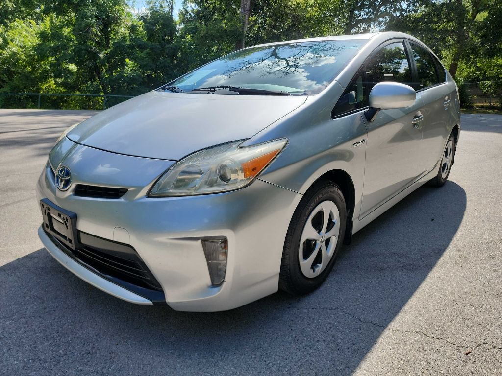 Used 2012 Toyota Prius Two FWD image 3