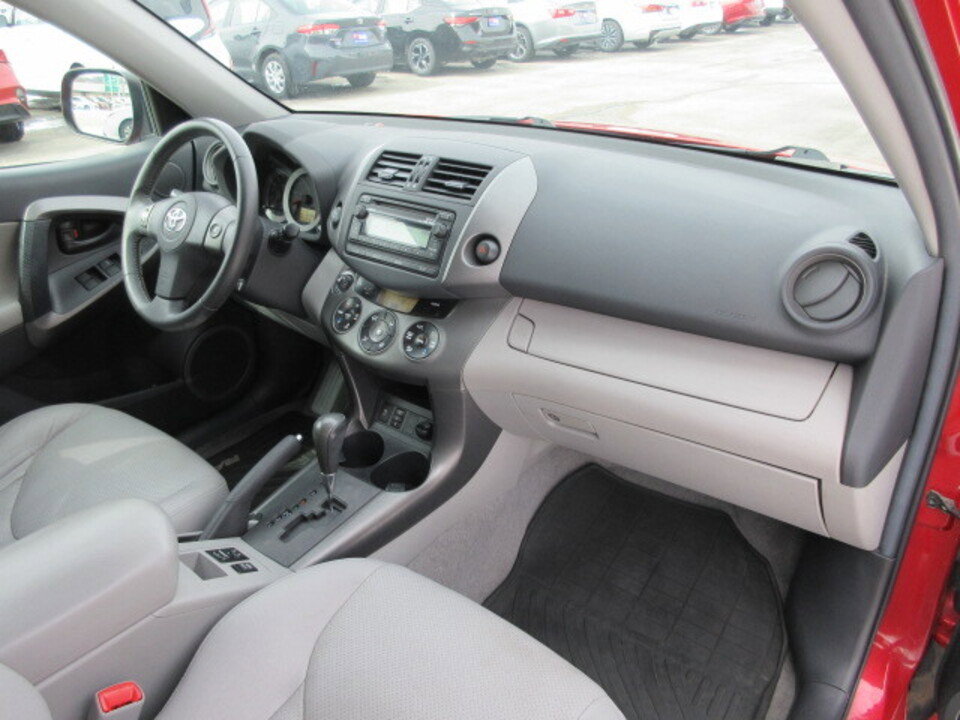 Used 2012 Toyota RAV4 Limited w/ Premium Plus Value Pkg image 31