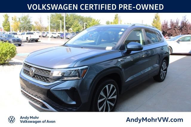 Used 2023 Volkswagen Taos SE FWD image 3
