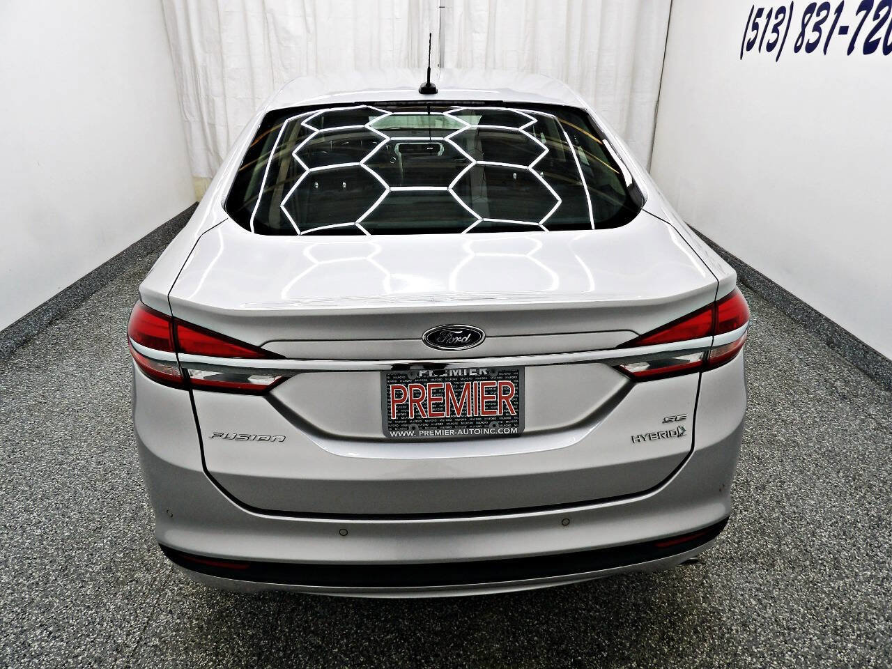 Used 2018 Ford Fusion SE image 5