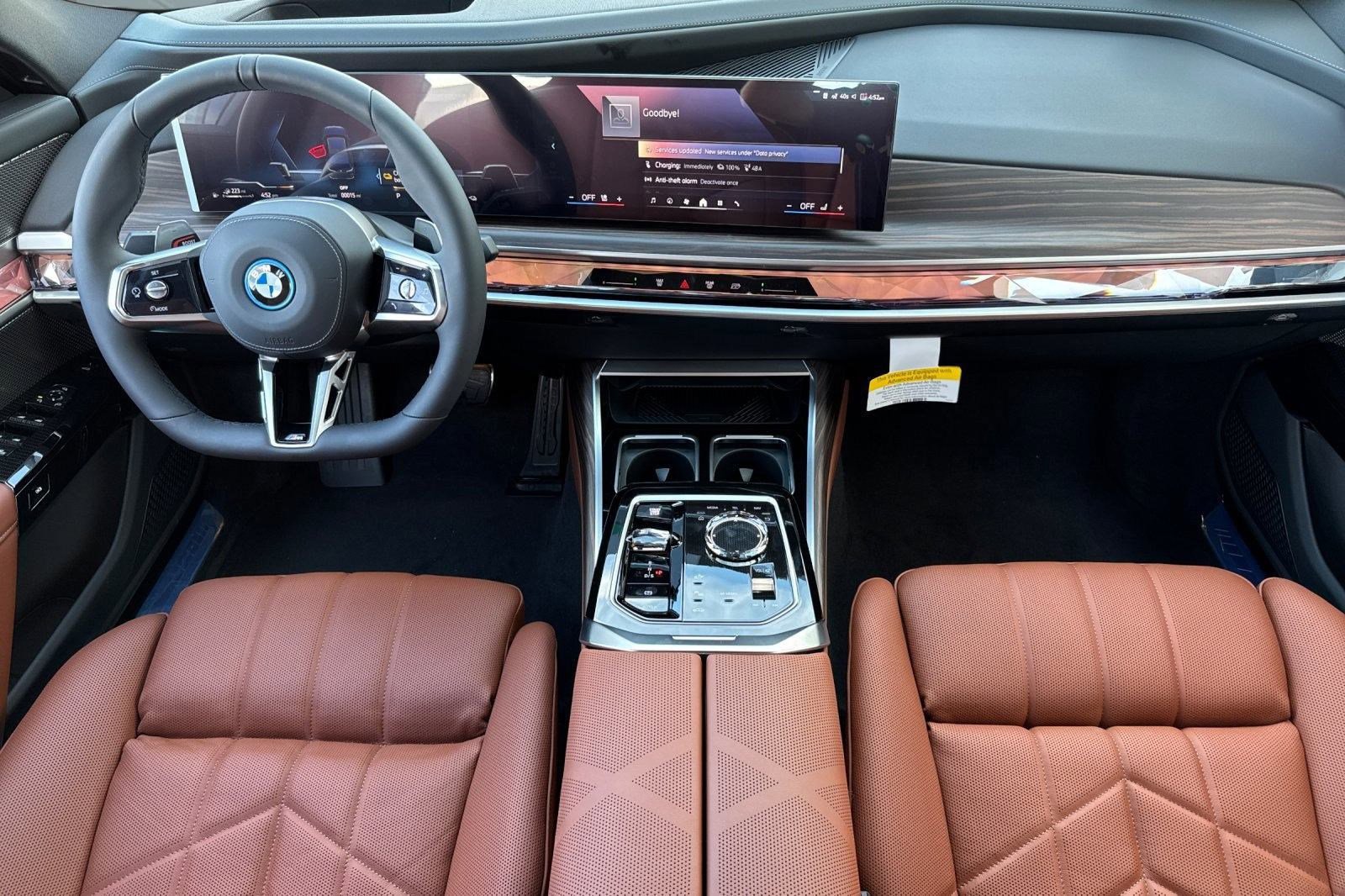 New 2026 BMW 750e xDrive image 16