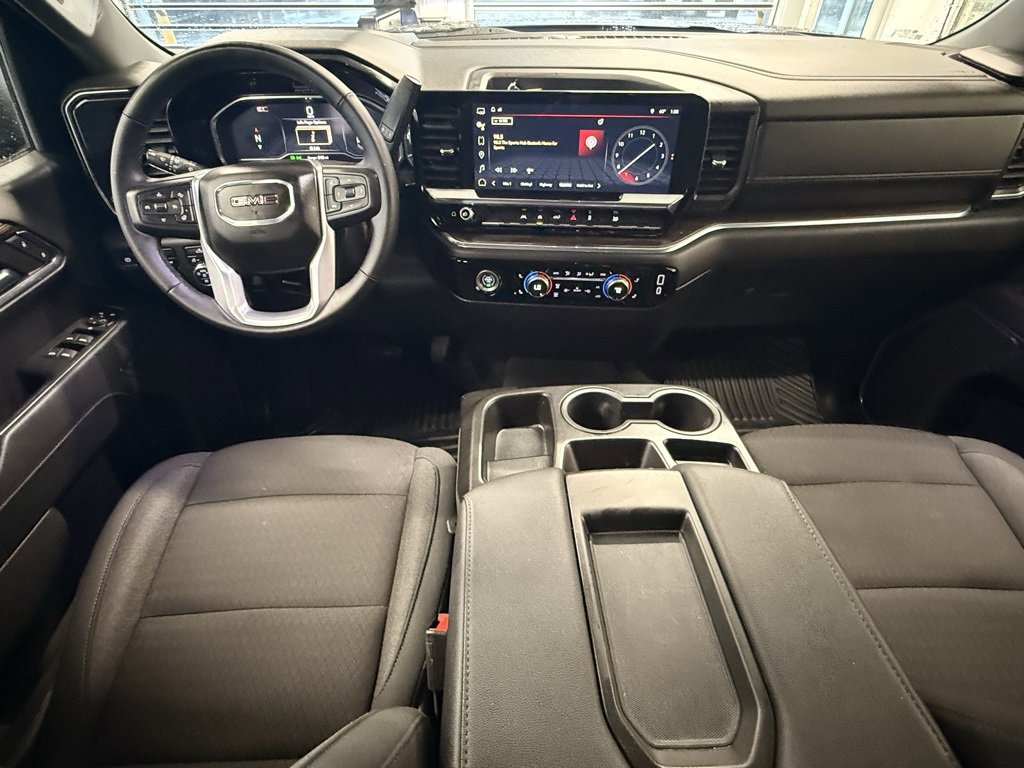 Used 2024 GMC Sierra 1500 Elevation image 21