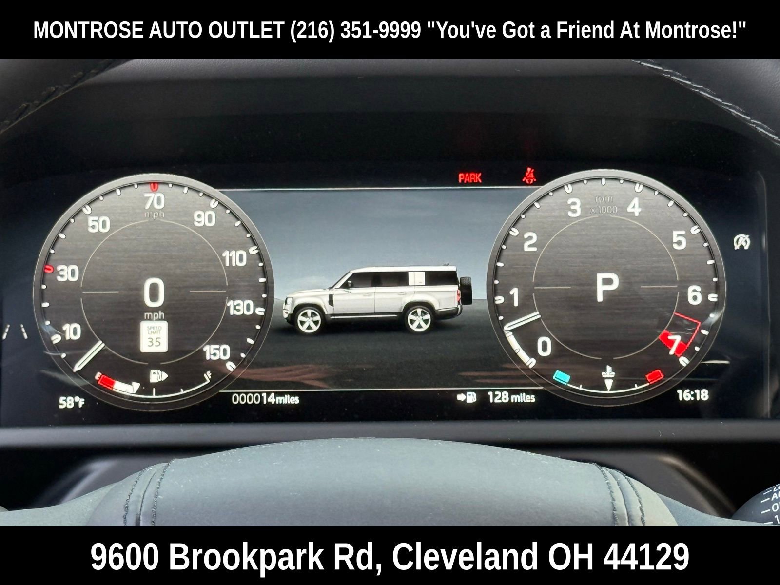 New 2026 Land Rover Defender 130 X-Dynamic SE image 36