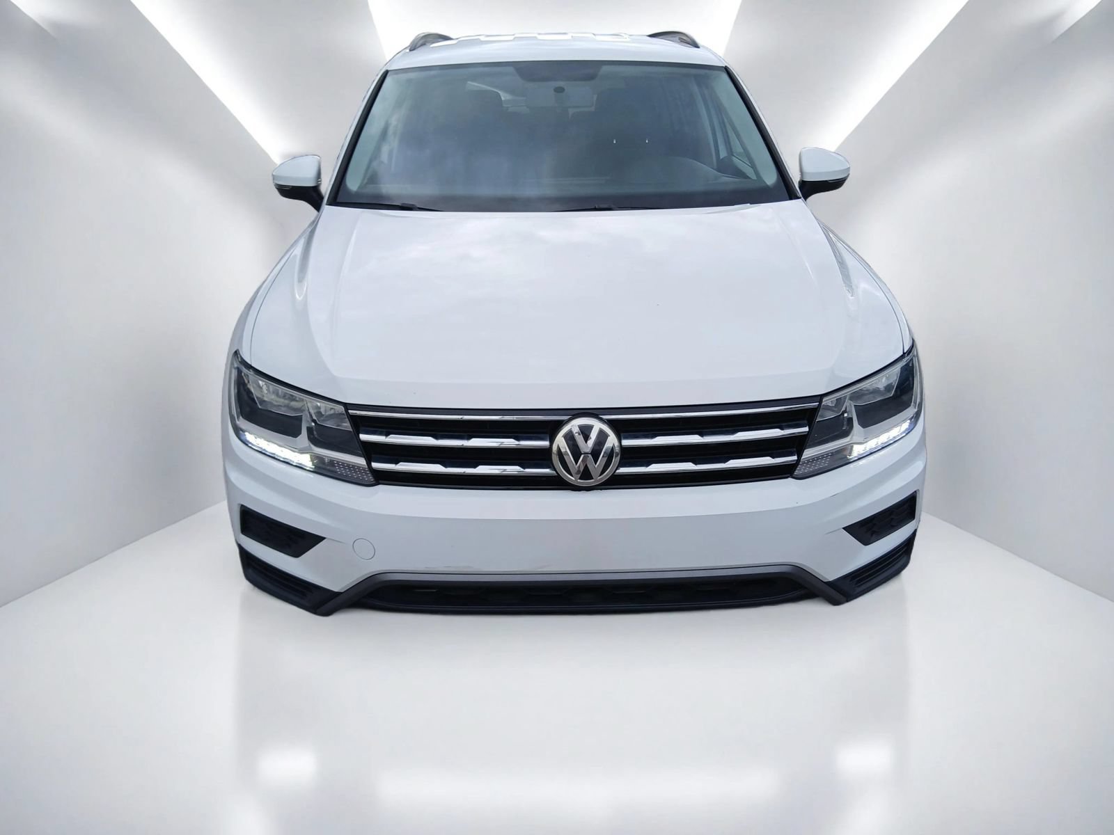 Used 2021 Volkswagen Tiguan S FWD image 3
