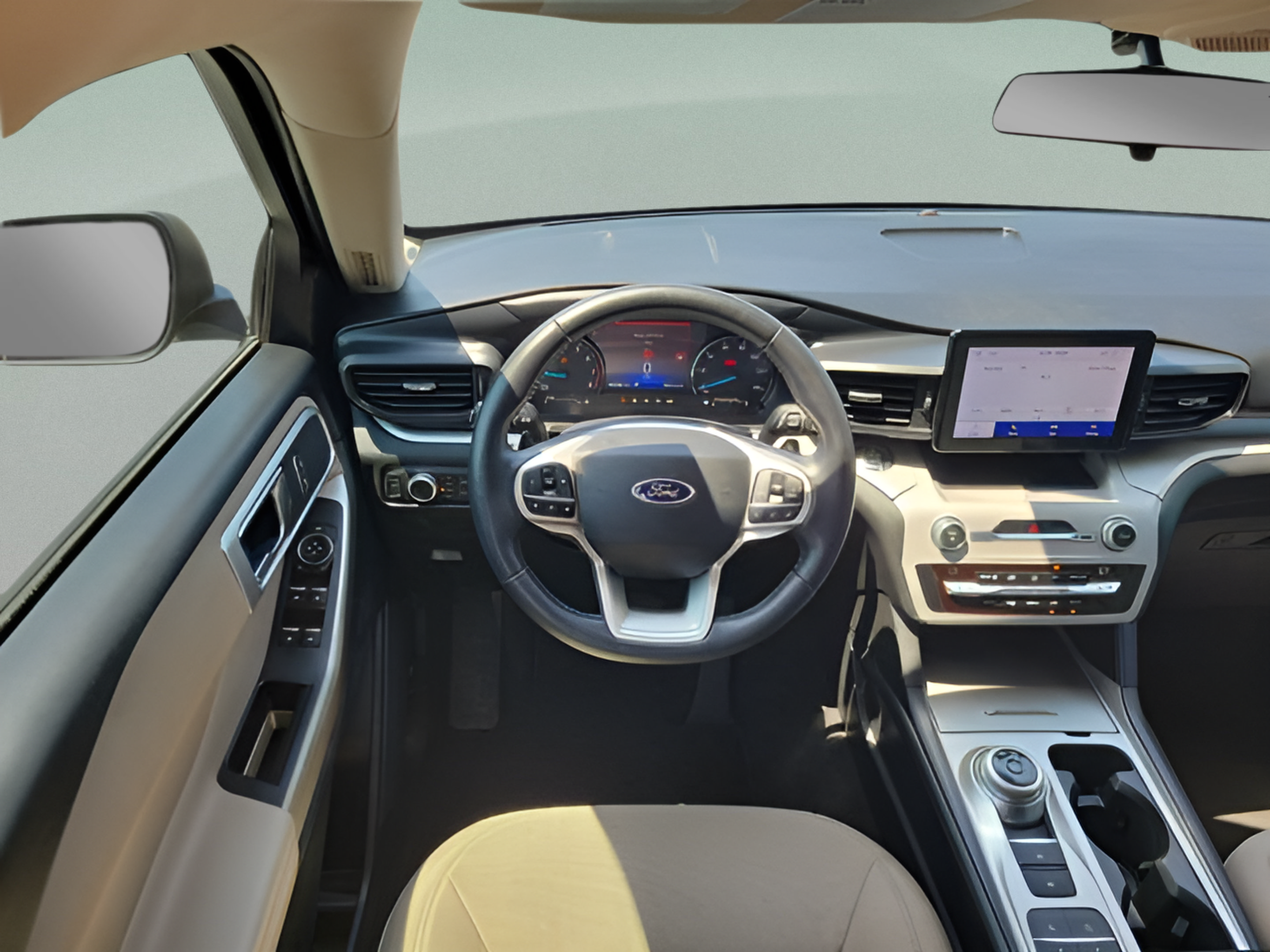 Used 2020 Ford Explorer XLT RWD image 5