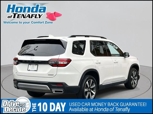 Used 2023 Honda Pilot Touring image 5