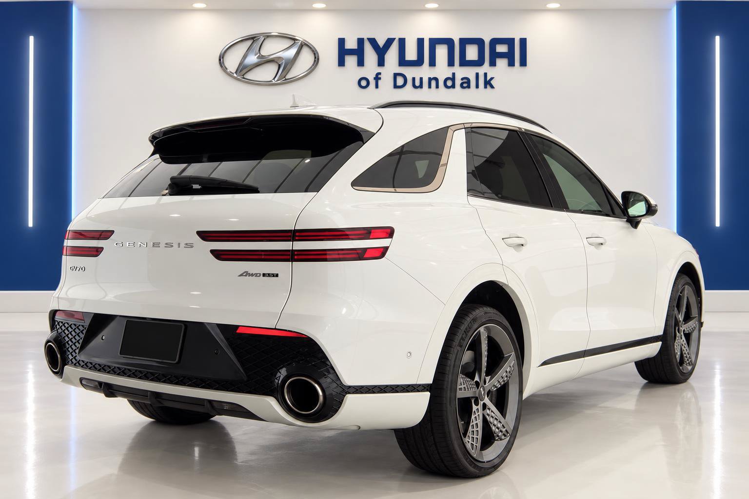 Used 2024 Genesis GV70 3.5T AWD/4WD image 4