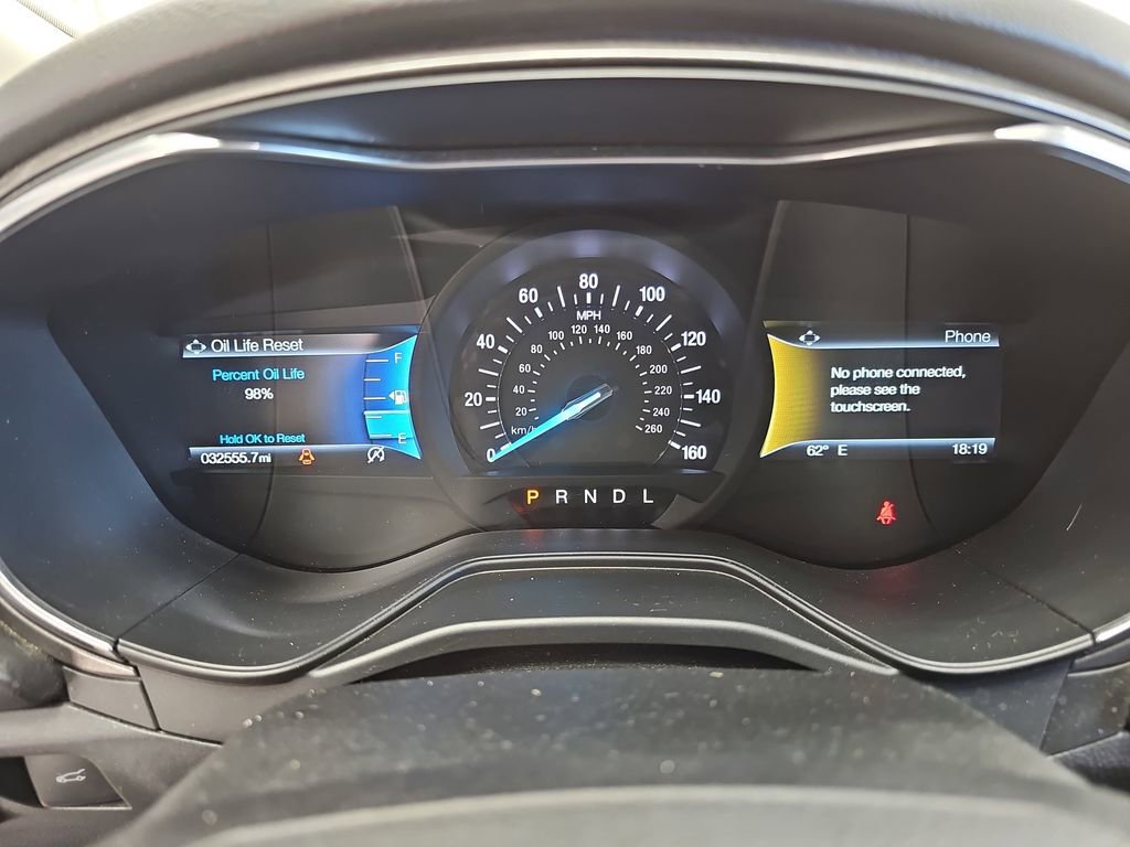 Used 2020 Ford Fusion SE FWD image 18