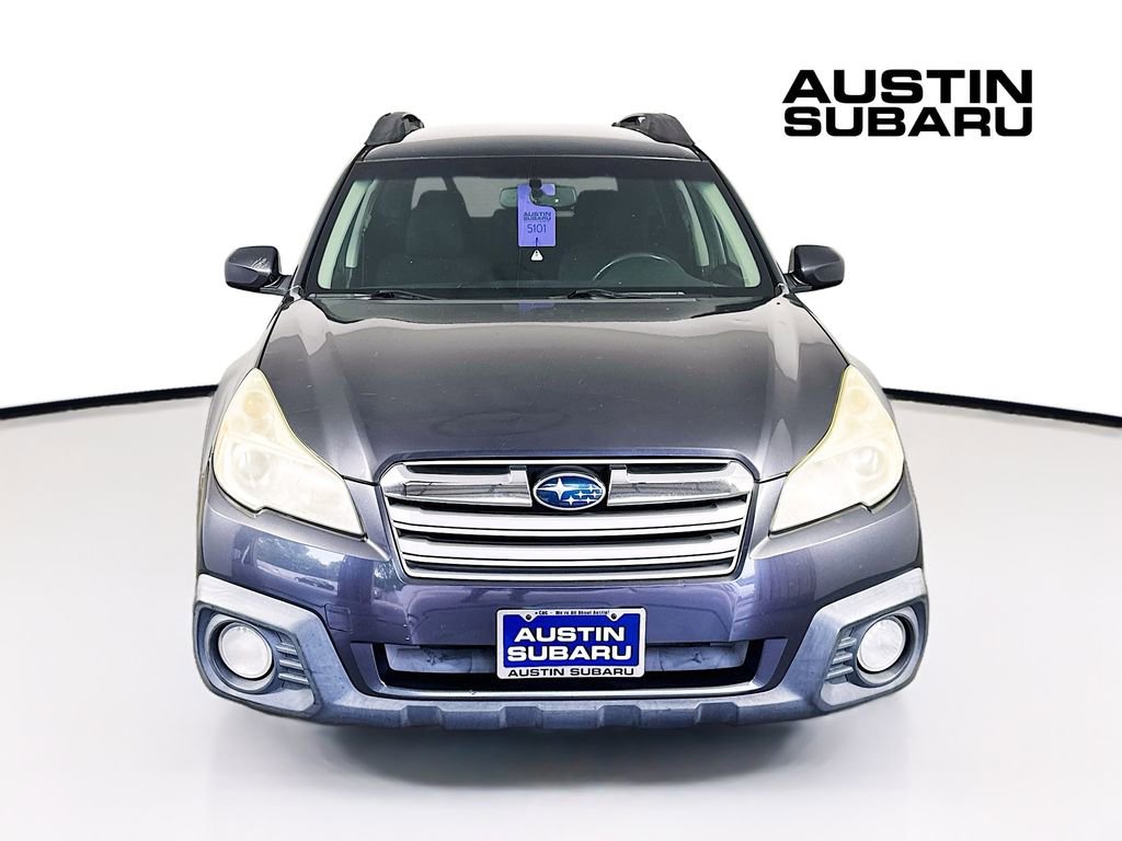 Used 2013 Subaru Outback 2.5i Premium AWD/4WD image 2