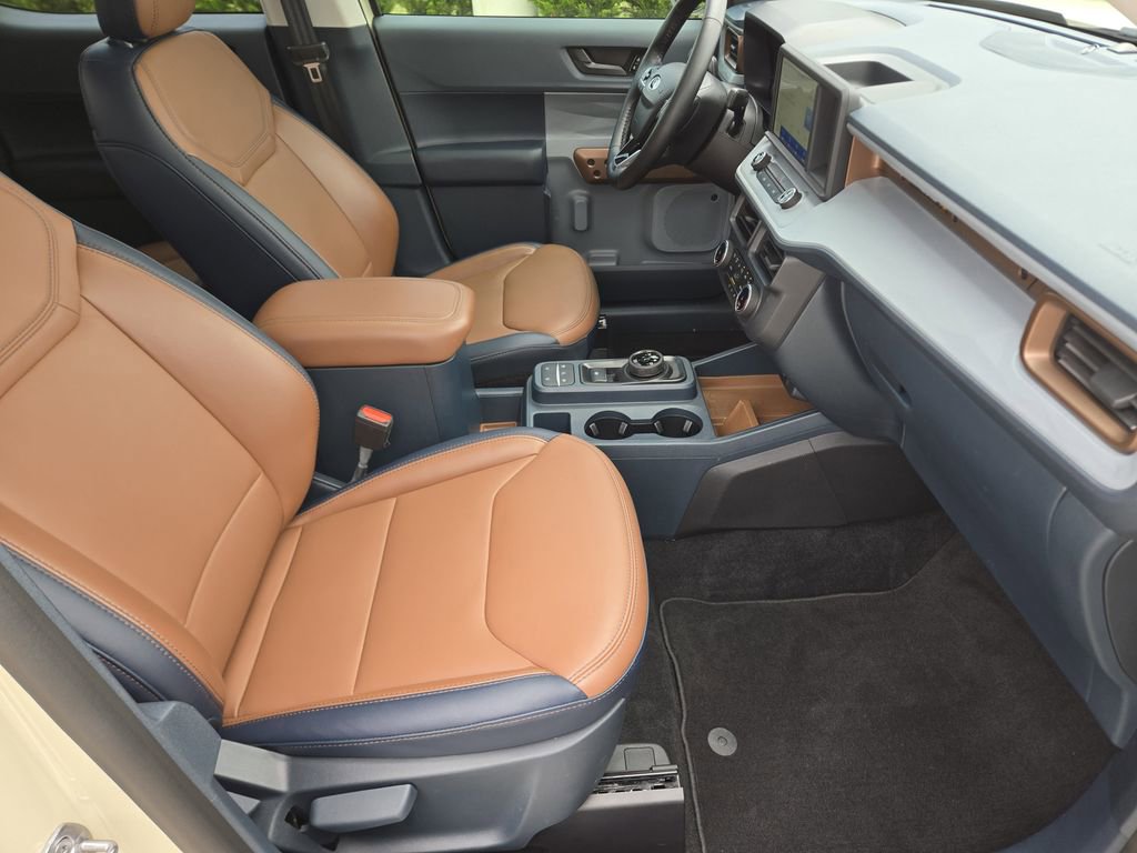 Used 2024 Ford Maverick Lariat w/ FX4 Off-Road Package AWD/4WD image 17