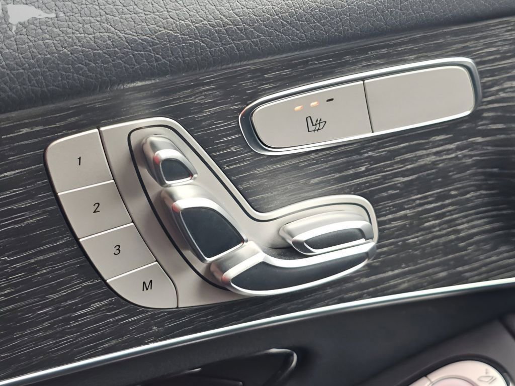 Used 2021 Mercedes-Benz GLC 300 image 15