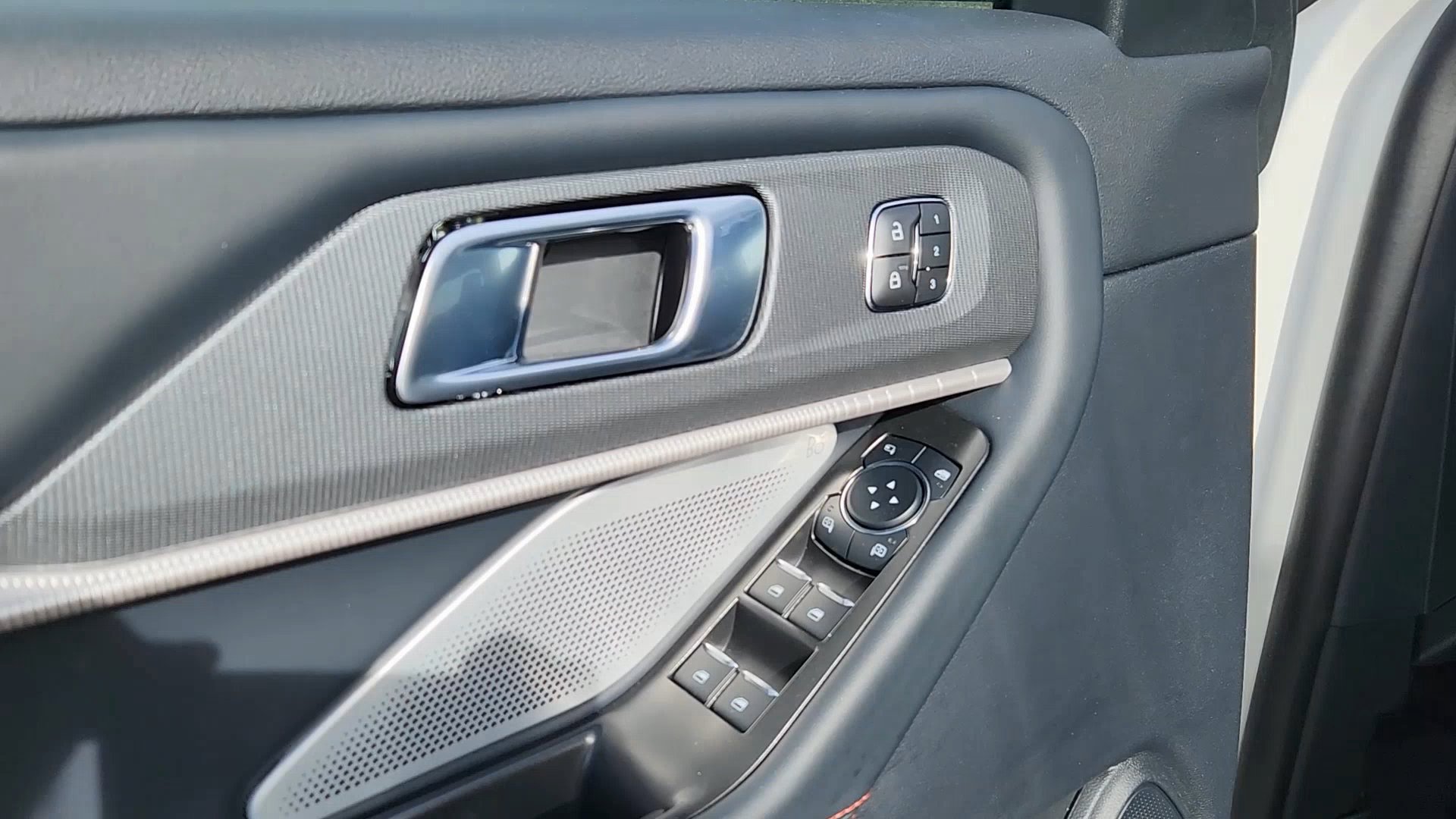 New 2026 Ford Explorer ST w/ Sun And Sound Package AWD/4WD image 30