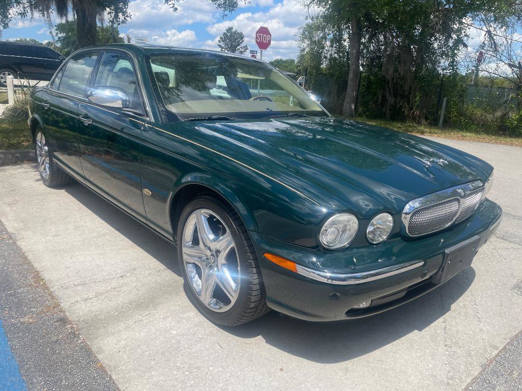 Used 2007 Jaguar XJ8 L RWD image 1