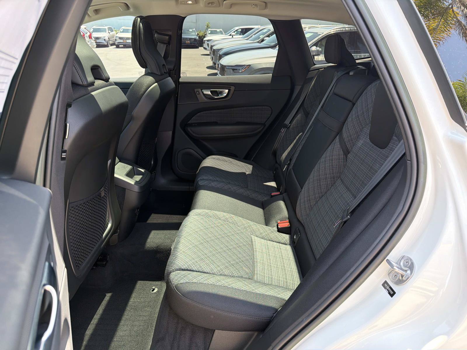 Certified 2023 Volvo XC60 B5 Core w/ Climate Package FWD image 21