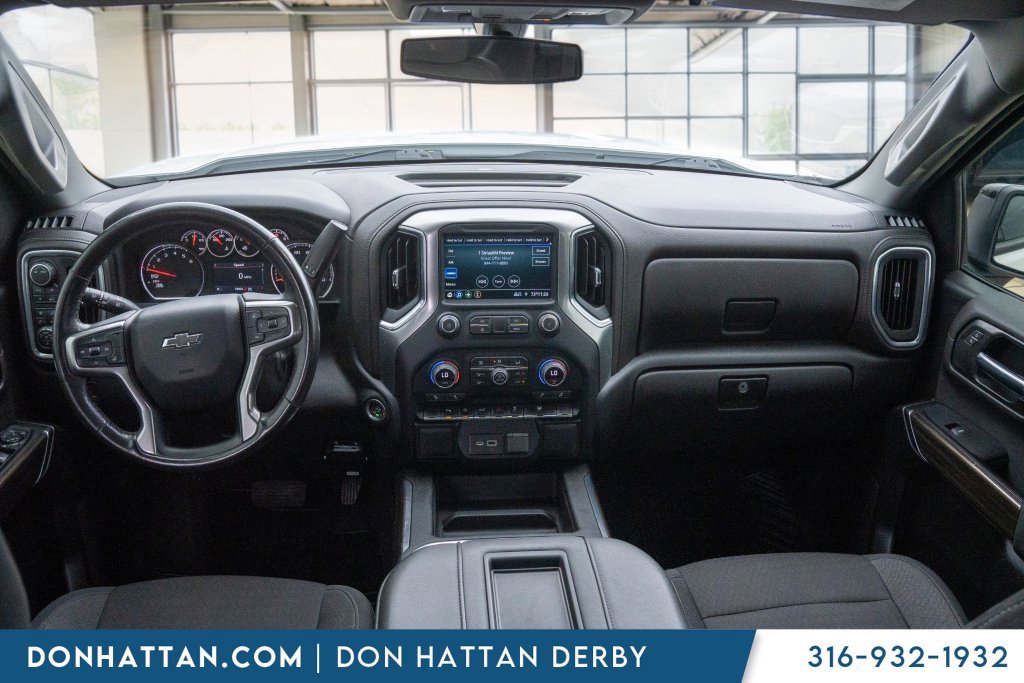 Used 2022 Chevrolet Silverado 1500 RST w/ Safety Package AWD/4WD image 4