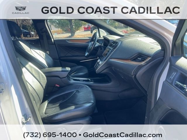 Used 2017 Lincoln MKC Reserve image 7
