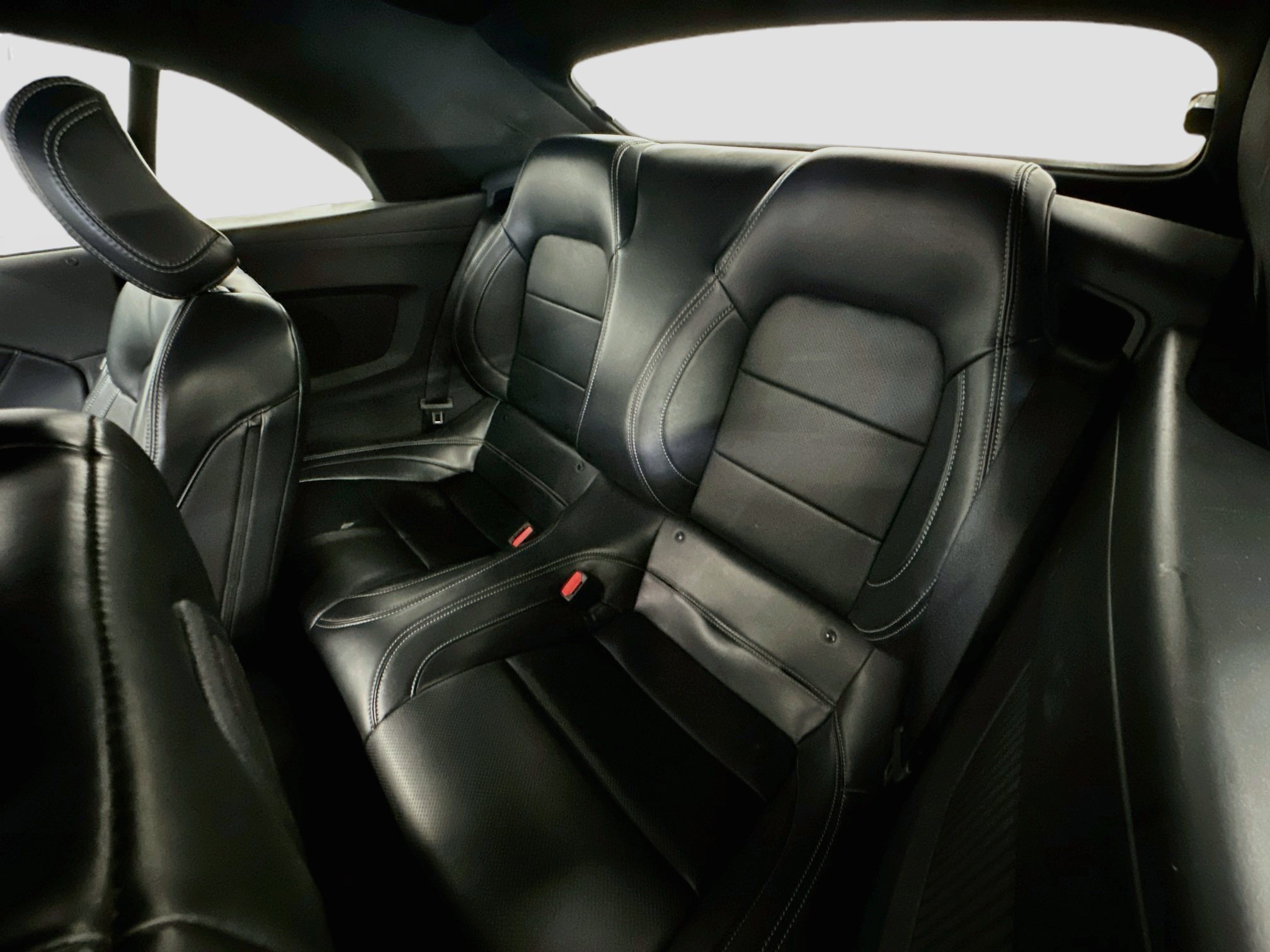 Used 2024 Ford Mustang Premium RWD image 28