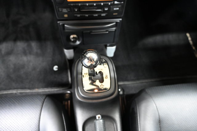 Used 2003 Toyota MR2 RWD image 21