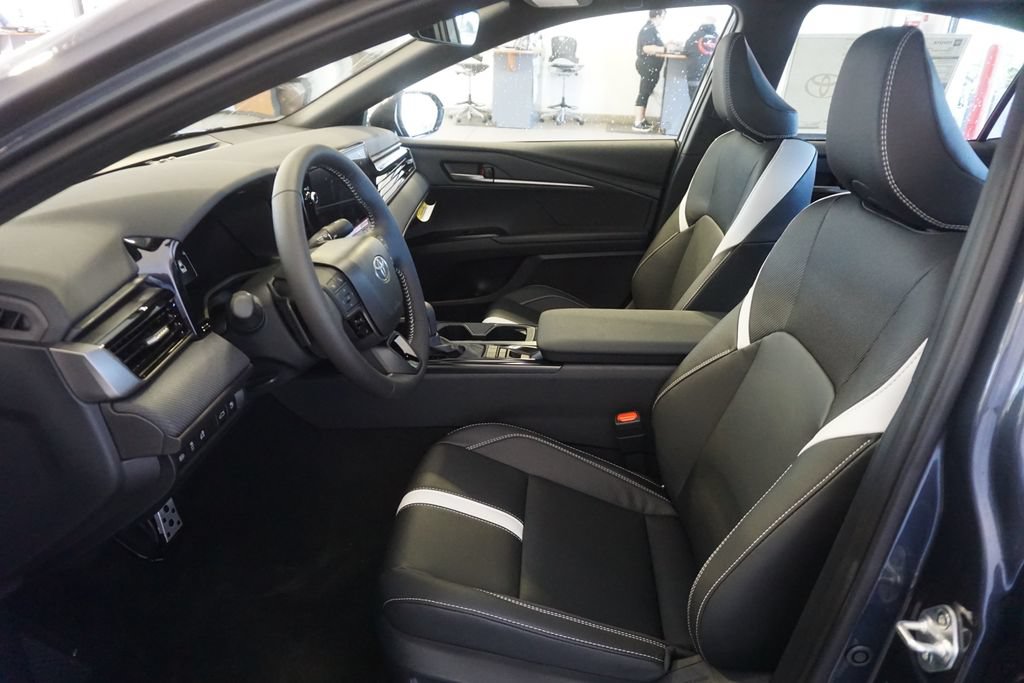 New 2026 Toyota Camry SE w/ Multimedia Upgrade Package AWD/4WD image 22