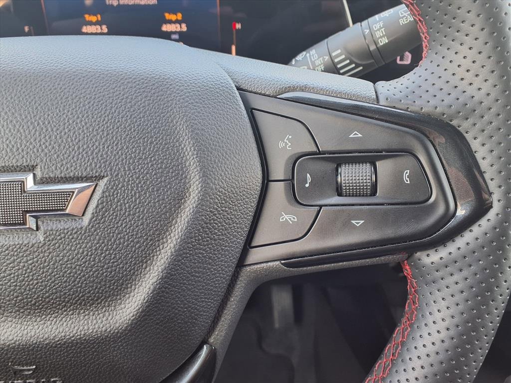 Used 2025 Chevrolet Trax RS w/ Driver Confidence Package image 21