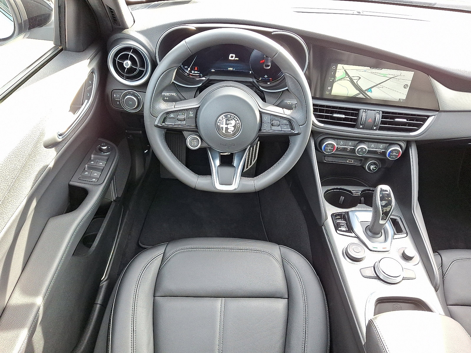 Used 2024 Alfa Romeo Giulia Ti image 11