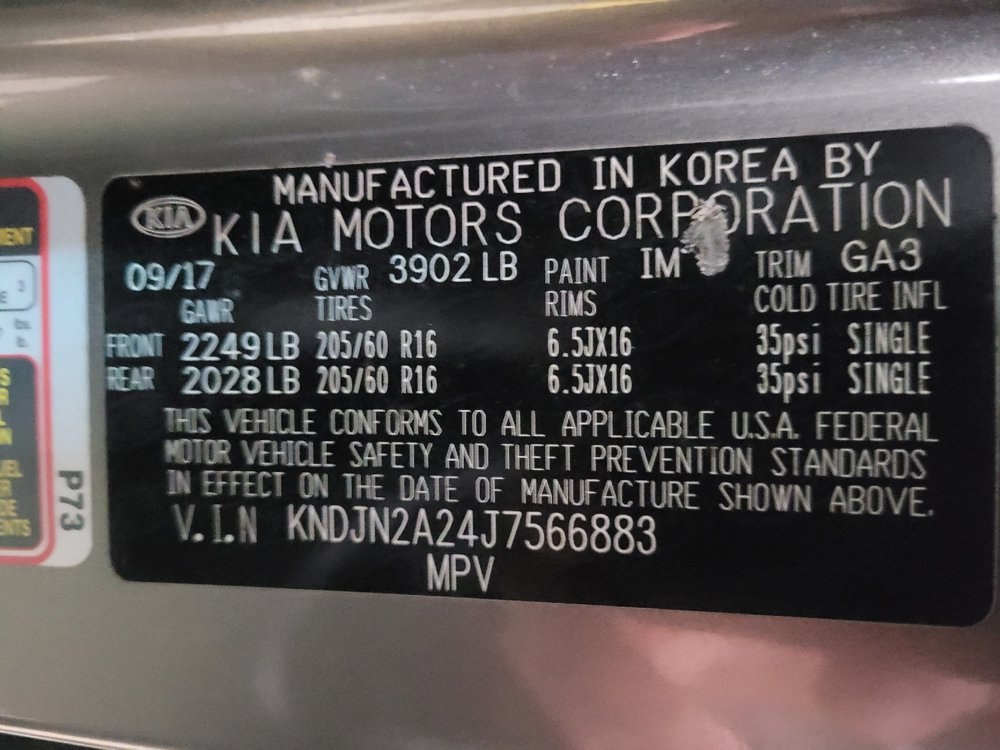Used 2018 Kia Soul FWD image 33