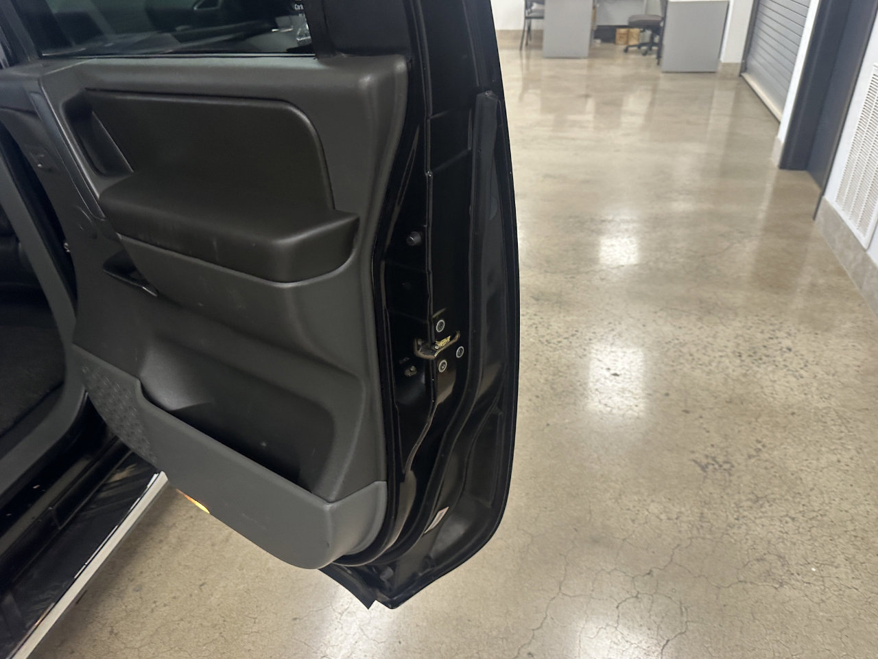 Used 2007 Nissan Titan SE image 50