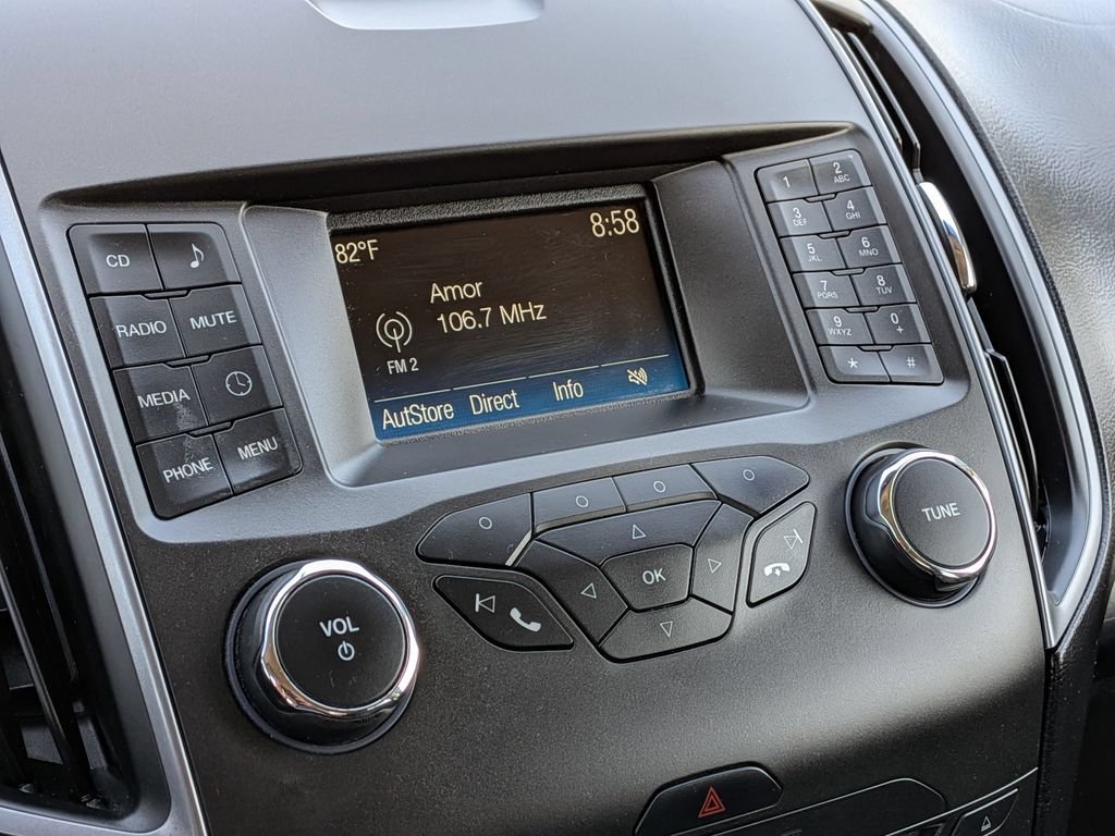 Used 2017 Ford Edge SE FWD image 8