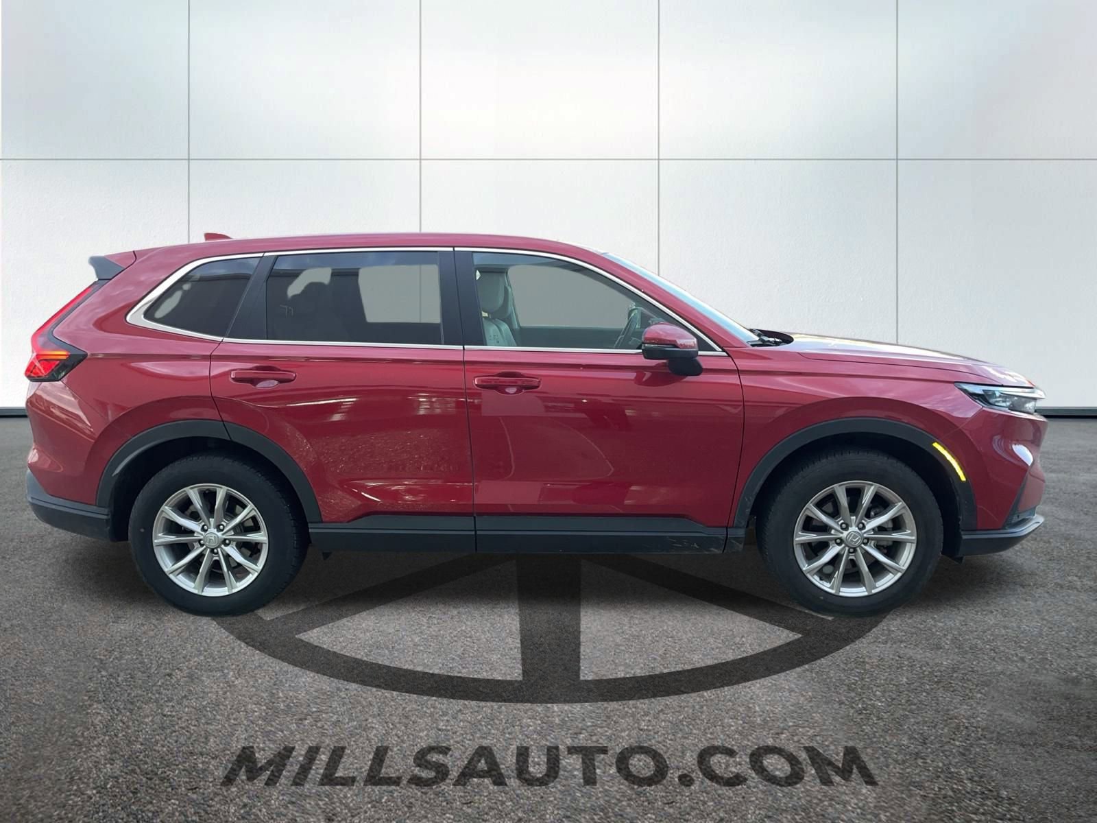 Used 2025 Honda CR-V EX-L image 3