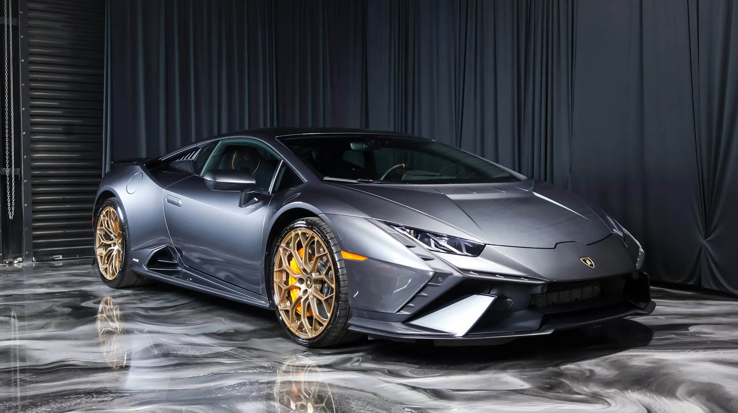 Used 2023 Lamborghini Huracan Tecnica image 8