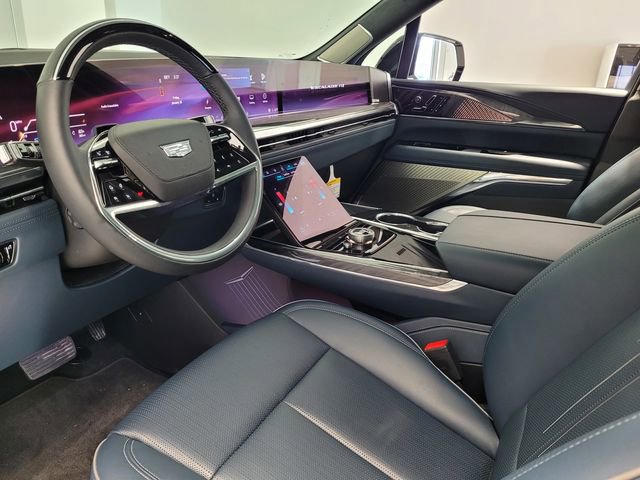 New 2025 Cadillac Escalade IQ Sport 2 w/ LPO, ONYX Package image 11
