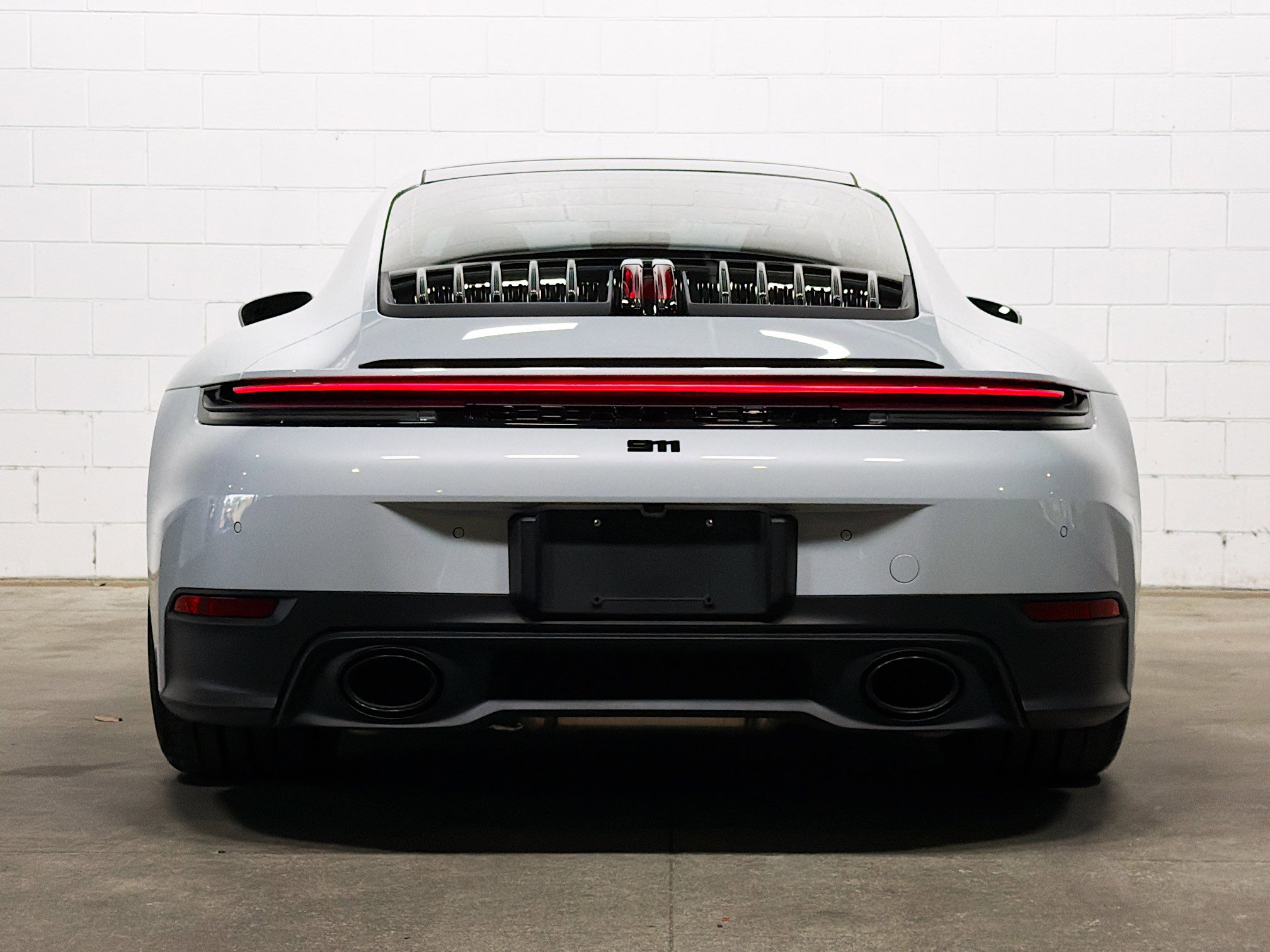 Used 2025 Porsche 911 Carrera image 8
