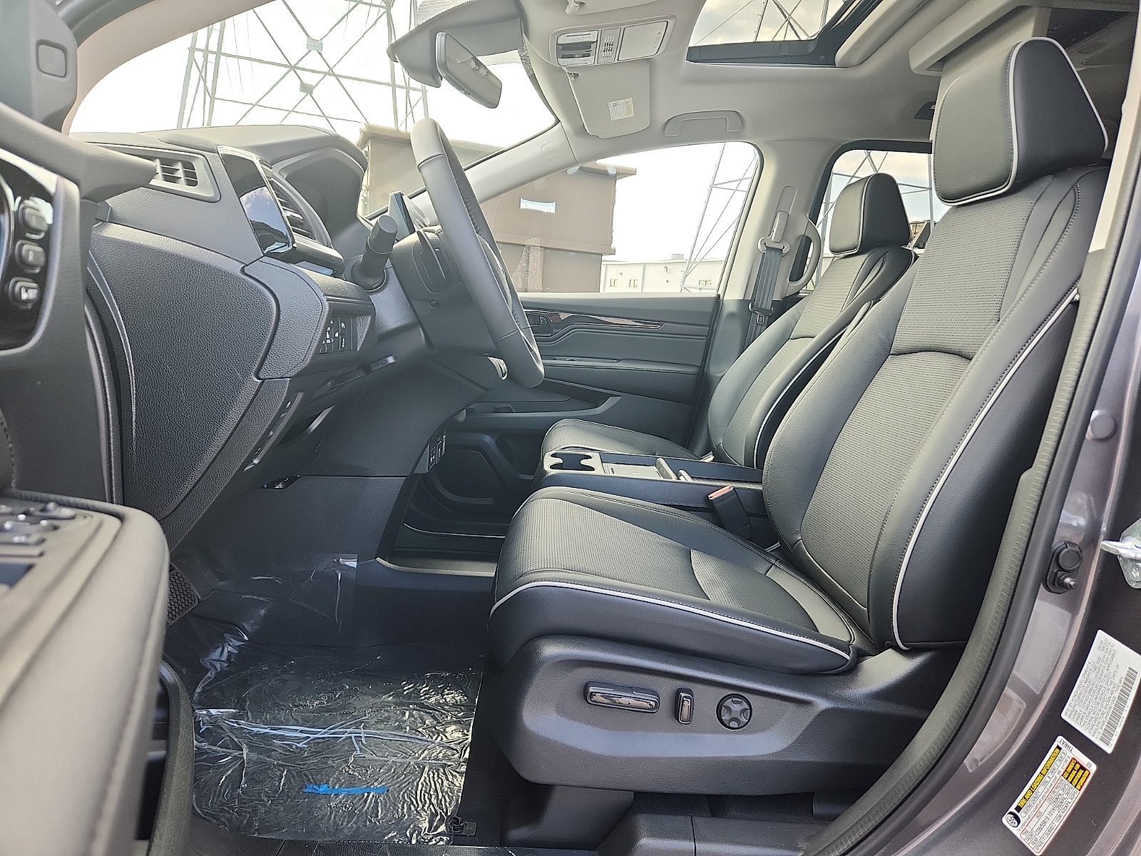 New 2027 Honda Odyssey Elite image 10