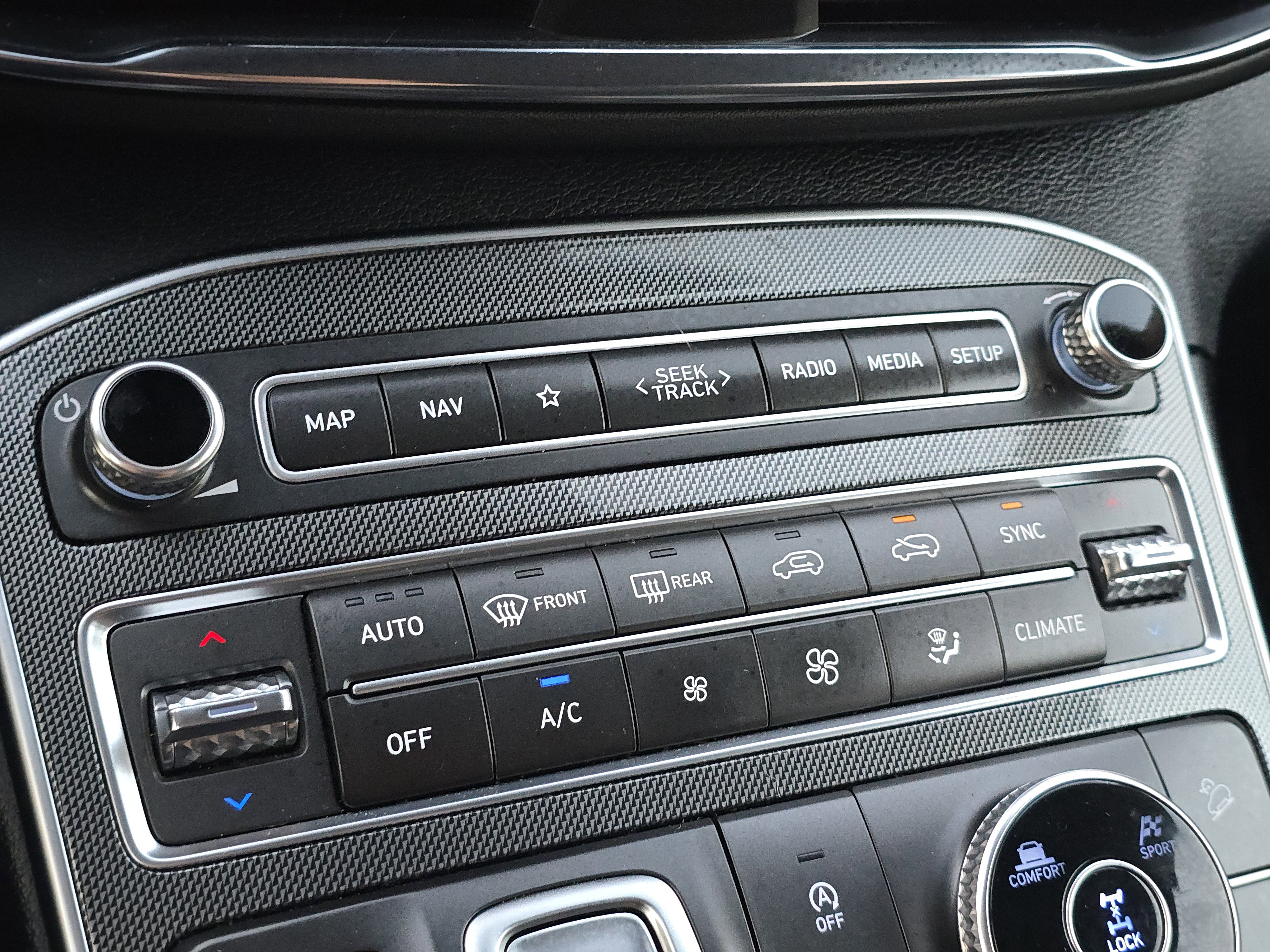 Used 2023 Hyundai Santa Fe SEL image 21