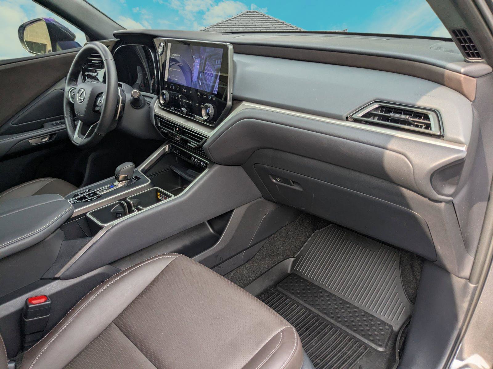 Certified 2026 Lexus TX 350 AWD w/ Technology Package image 24