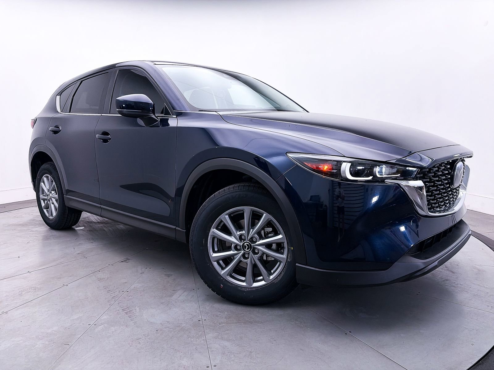 Certified 2022 MAZDA CX-5 AWD 2.5 S w/ Select Package image 1