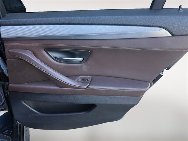 Used 2016 BMW 535d xDrive image 30